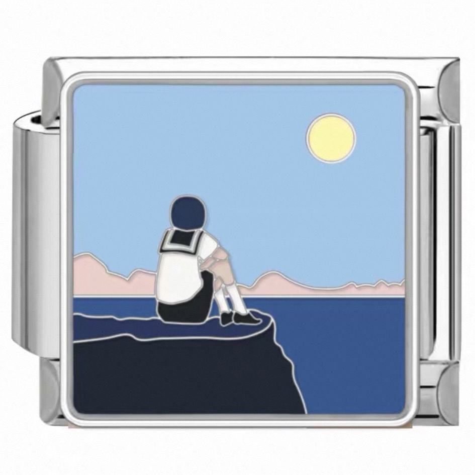 Mooncliff Daydream Charm